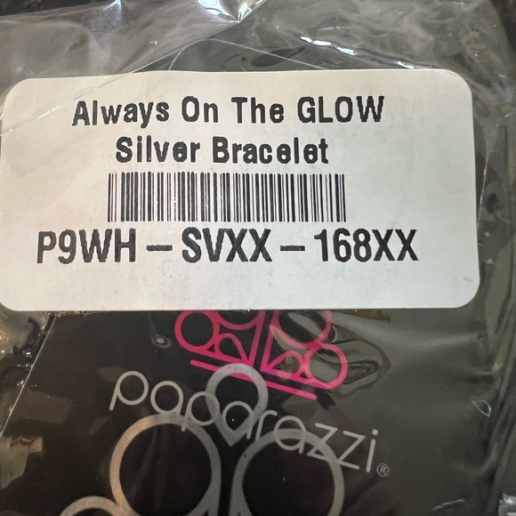 (2)Inclined To Entwine earrings + (2) more paparazzi pieces all NWT - Picture 14 of 14